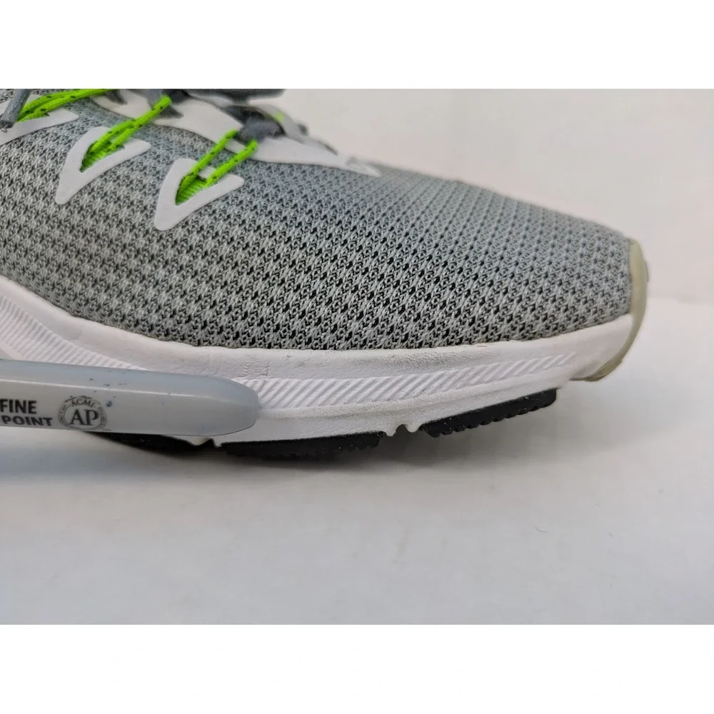 Nike Quest Women 7.5 Green White Volt‎ Gray Running Shoes AA7412-008 Sneakers